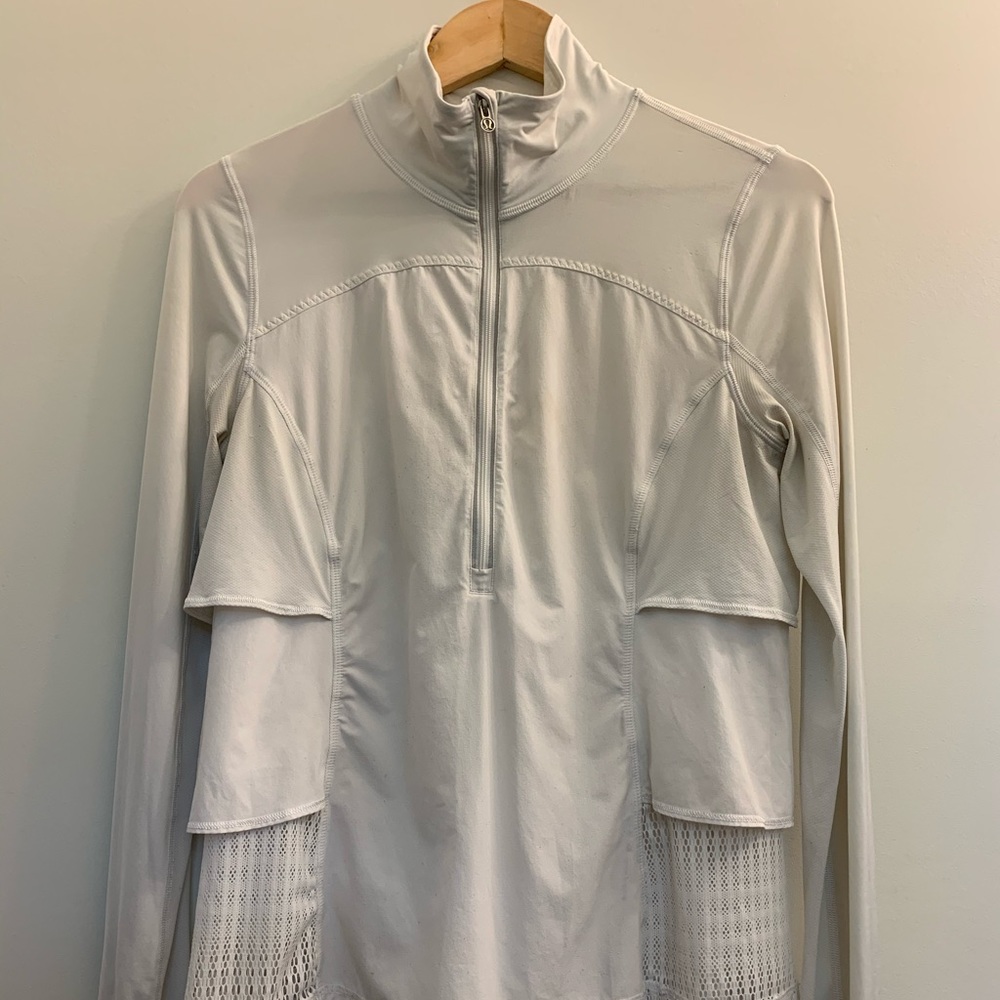 Lululemon White long sleeve Size 8
